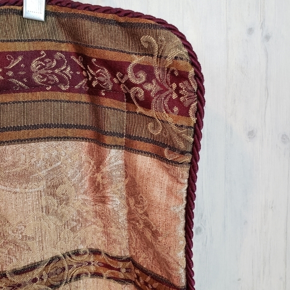 Croscill Pillow Shams Queen Size - Picture 5 of 9